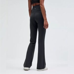 Lululemon Groove Super-High-Rise Flare Pant Nulu *32" (Graphite Grey) Size 4
